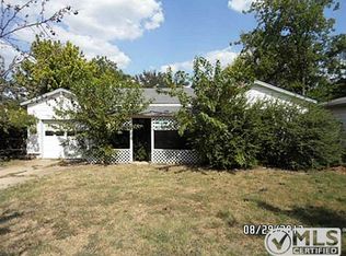 1132 Dora St, Bedford, TX 76022