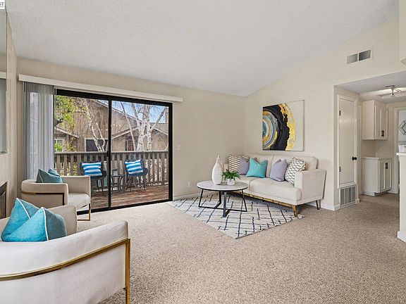 4th image of 3683 Crow Canyon Rd