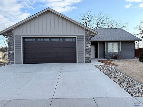 2nd image of 2822 Olive Grove Ct