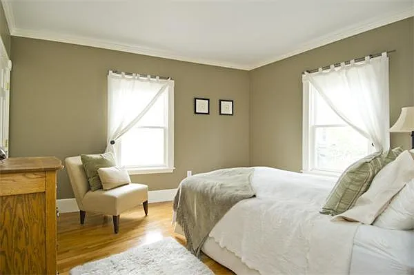 54 Chestnut St #2 — Photo 7