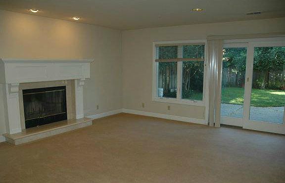 3rd image of 892 Sea Island Ln