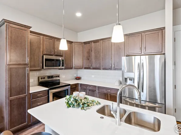 6785 Maple Leaf Dr, Timnath, CO 80547