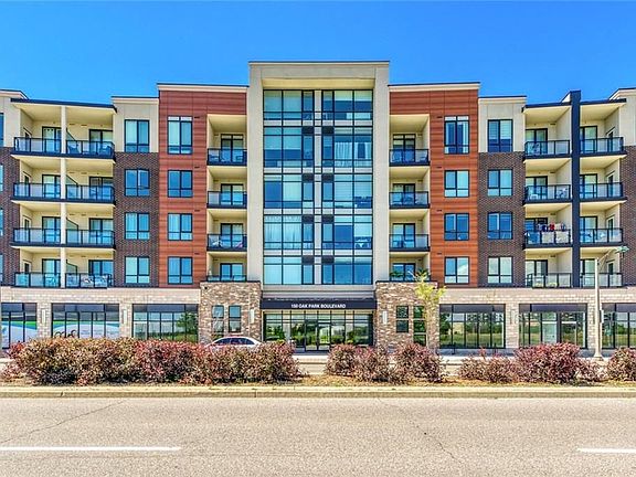 2nd image of 150 Oak Park Blvd #424
