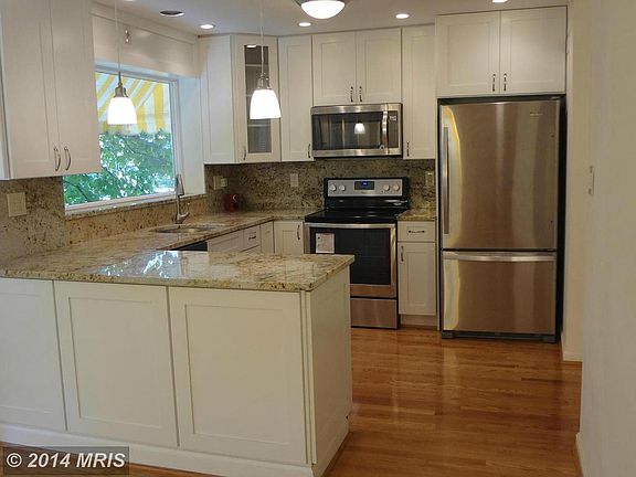 5th image of 5846 Doris Dr