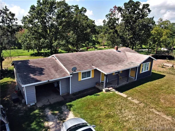 34 Curry Rd, Iberia, MO 65486