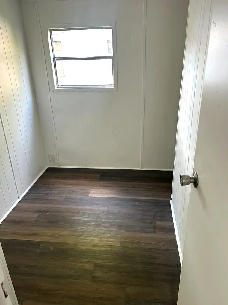 2 bed, 800 sqft, $750 — Photo 4
