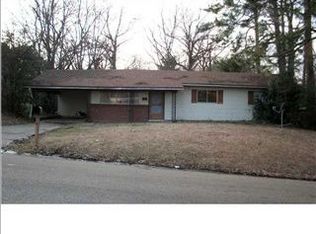 225 Queen Anne Ln, Jackson, MS 39209