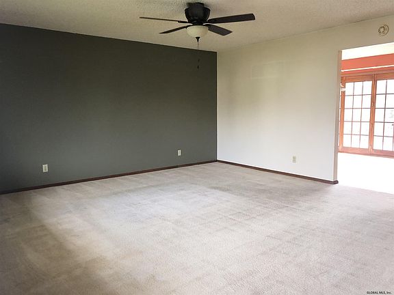 3rd image of 27 Village Ln E