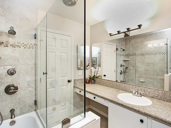 4th image of 3700 Dean Dr Unit 2701