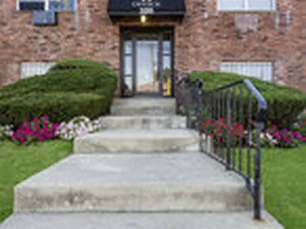 320 eastern parkway