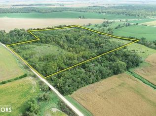 294 Yankee Ave, Lowden, IA 52255