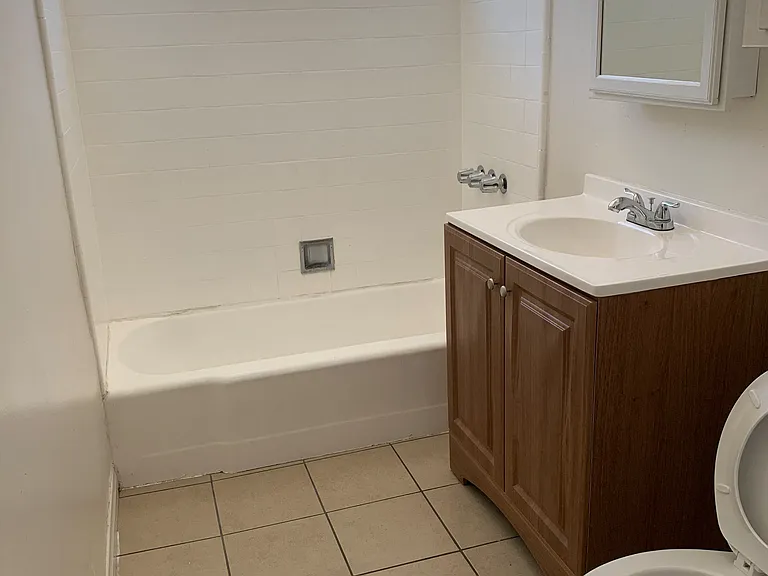 2800 W. 141st Place — Photo 7