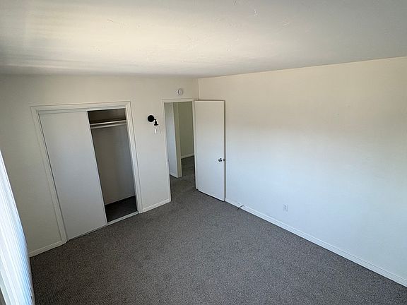 4th image of 4537 1/2 51st St