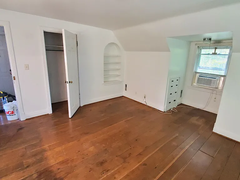 602 Chestnut St #2 — Photo 4