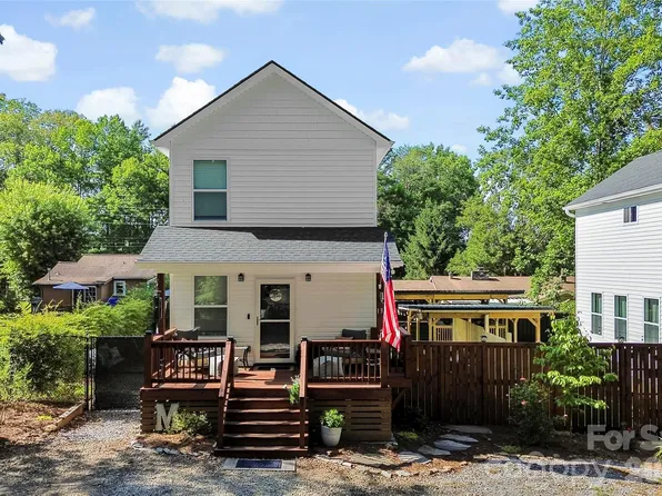 13 Trade St, Arden, NC 28704