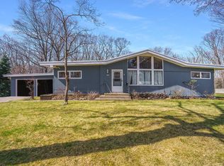 3537 Brentwood St, Norton Shores, MI