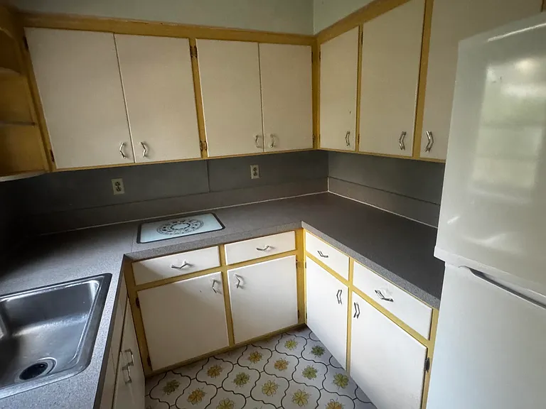 717 NE 5th Ave #2 — Photo 6