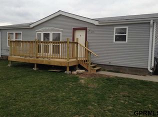 570 W Lincoln St, Clatonia, NE 68328