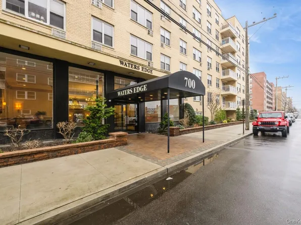 700 Shore Road #4O, Long Beach, NY 11561