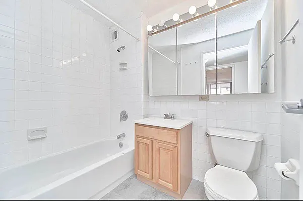 Rented by Living New York | media 12