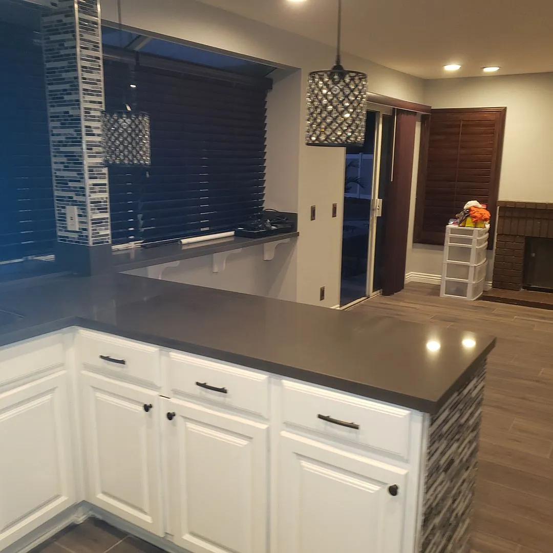 Awesome Pool Home South Corona 4 bedroom 3 bathroom 13016 Mew Cr. — Photo 3