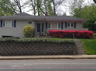 412 Monticello Blvd, Alexandria, VA 22305