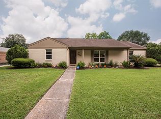 5531 Spellman Rd, Houston, TX 77096