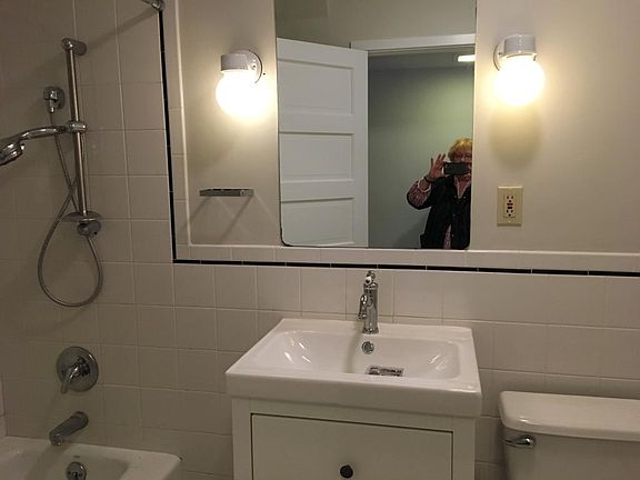 4th image of 117 Beulah St