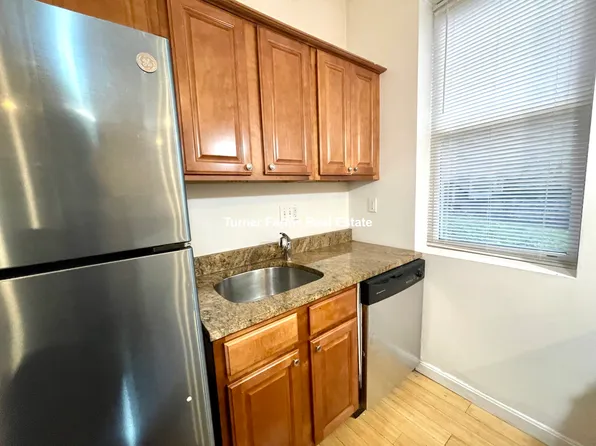 40 Newton St #1A, Brighton, MA 02135