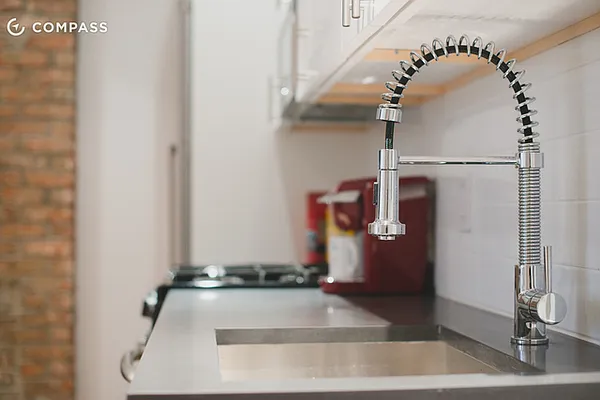 Rented by Compass | media 44