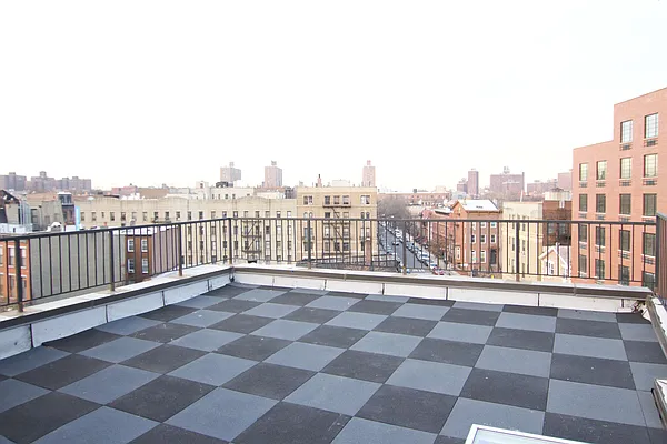 Rented by Nooklyn NYC LLC | media 7