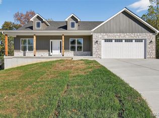 268 Auburn Ridge Dr, Troy, MO 63379