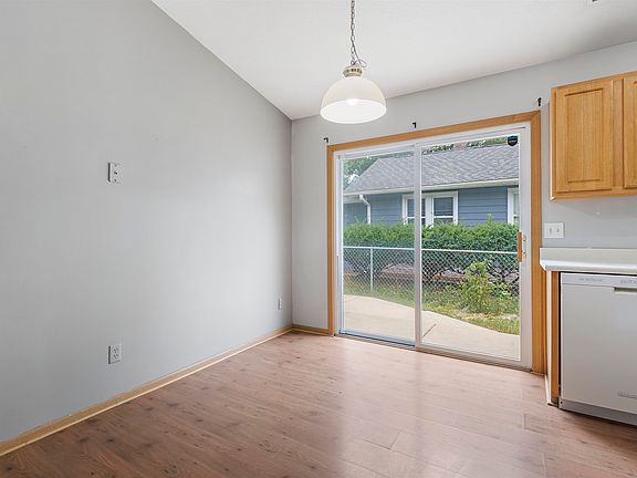 4th image of 5315 Garden Plain Ave