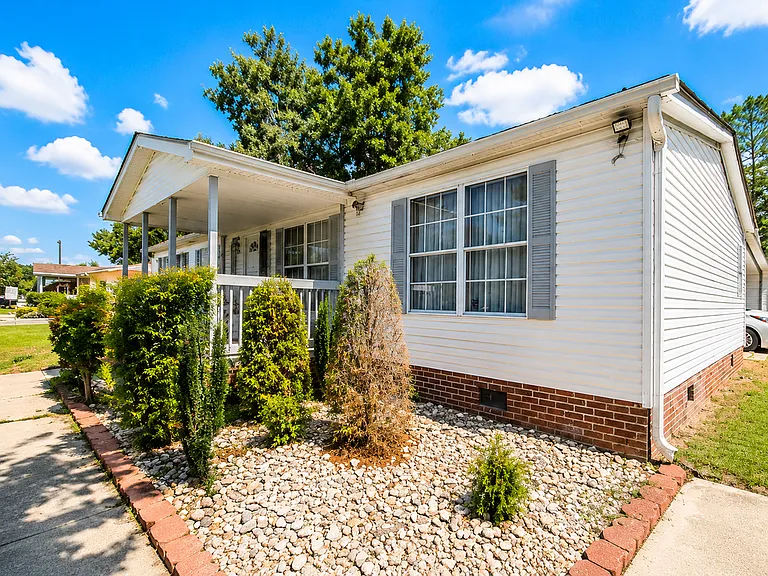 3513 Sandpiper Rd — Photo 2