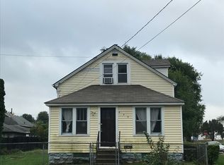 650 Chase Ave, Joliet, IL 60432