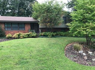 9105 Tiverton Way, Louisville, KY 40242
