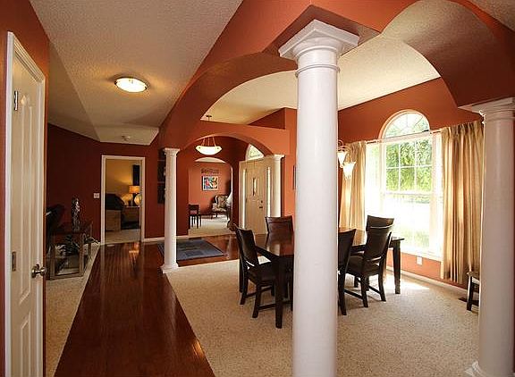 5th image of 5 Oak Valley Dr