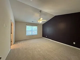 1401 Stone Manor Dr — Photo 16