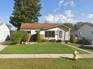 31610 Parkwood St, Westland, MI