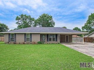 3512 Nelson St, Zachary, LA 70791
