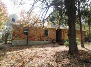 873 Marlin St, Mc Dade, TX 78650