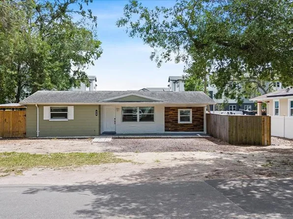 817 E 145th Ave, Tampa, FL 33613