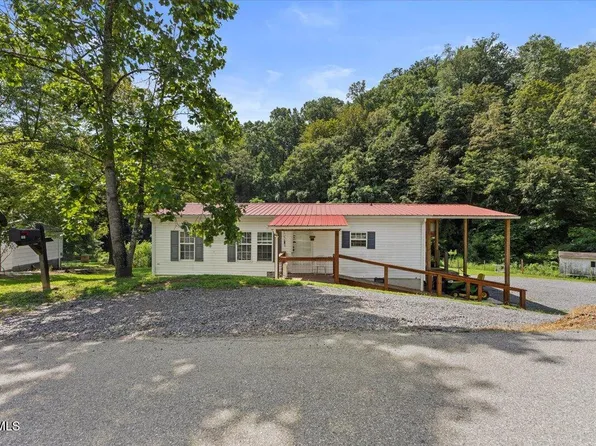 825 Old Blairs Gap Rd, Kingsport, TN 37660