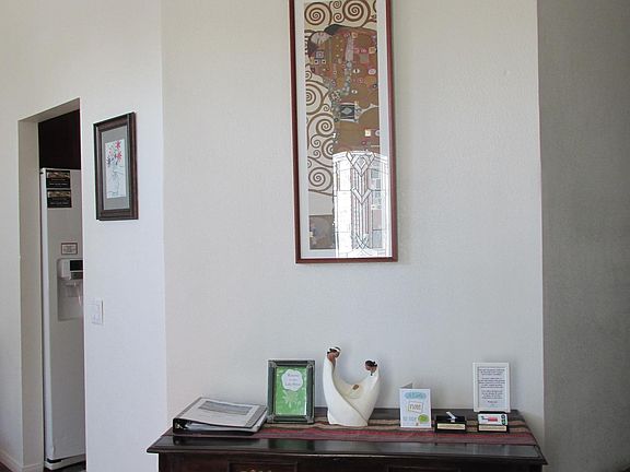 Entrance/Foyer