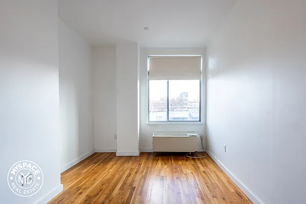 Rented by MySpaceNYC | media 12