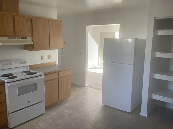 209 E Center St