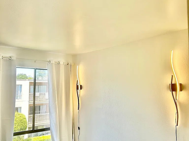 490 N Civic Dr #311 — Photo 8