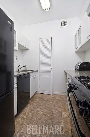 1st image of 60 E 8th St APT 33P