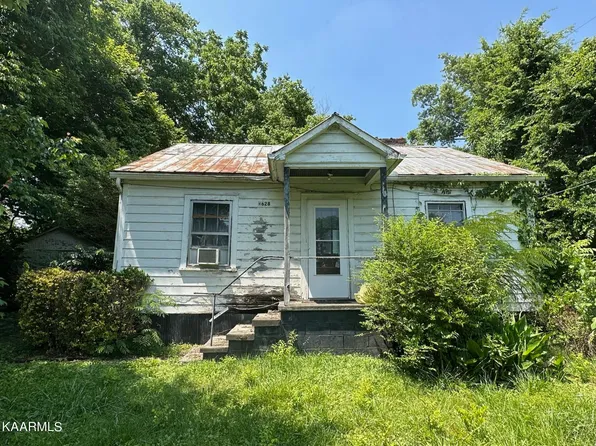 7628 Sevierville Pike, Knoxville, TN 37920