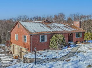 337 Ross Rd, Dalton, PA 18414